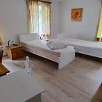 Budgetzimmer *