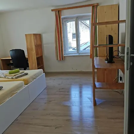 Amtmannhaus Ferienunterkunft Irdning Ennsradweg Budgetzimmer Irdning