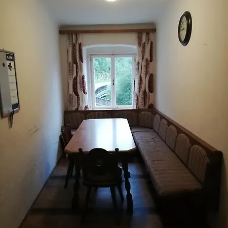 Amtmannhaus Ferienunterkunft Irdning Ennsradweg Budgetzimmer * Irdning